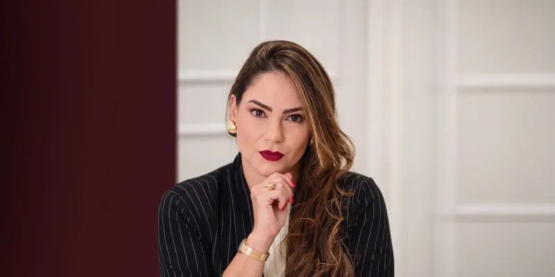 Dra. Leila Mangueira